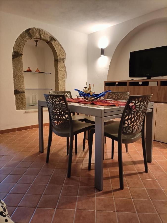 Locazione Turistica La Gesualda Apartamento Castelnuovo di Magra Exterior foto