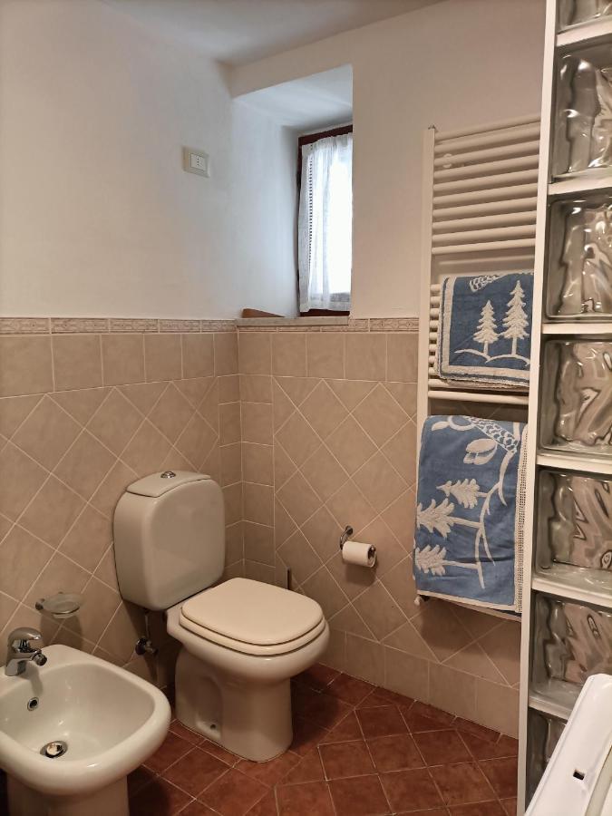 Locazione Turistica La Gesualda Apartamento Castelnuovo di Magra Exterior foto